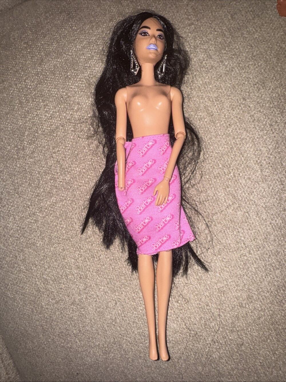 Barbie Long Hair Missing Hand ⭐️